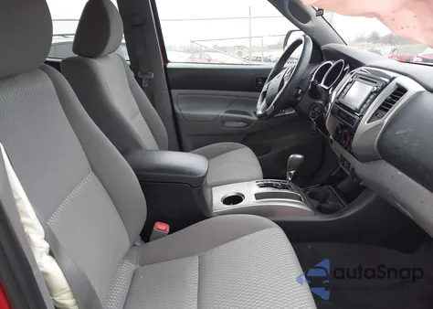 2015 Toyota Tacoma Base V6 из США, поврежденный, VIN 3TMLU4ENXFM170899